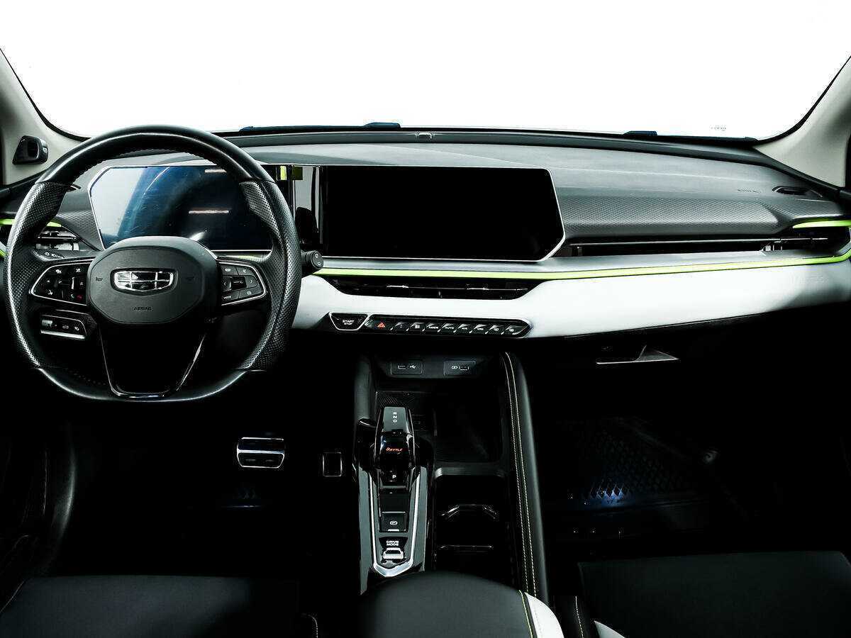 Б/У Джили Кулрэй 2022 года. Фото: #10