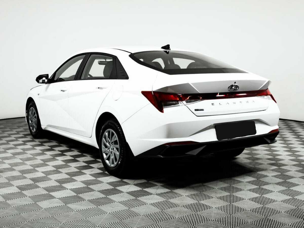 Б/У Хендай Елантра 2022 года. Фото: #6