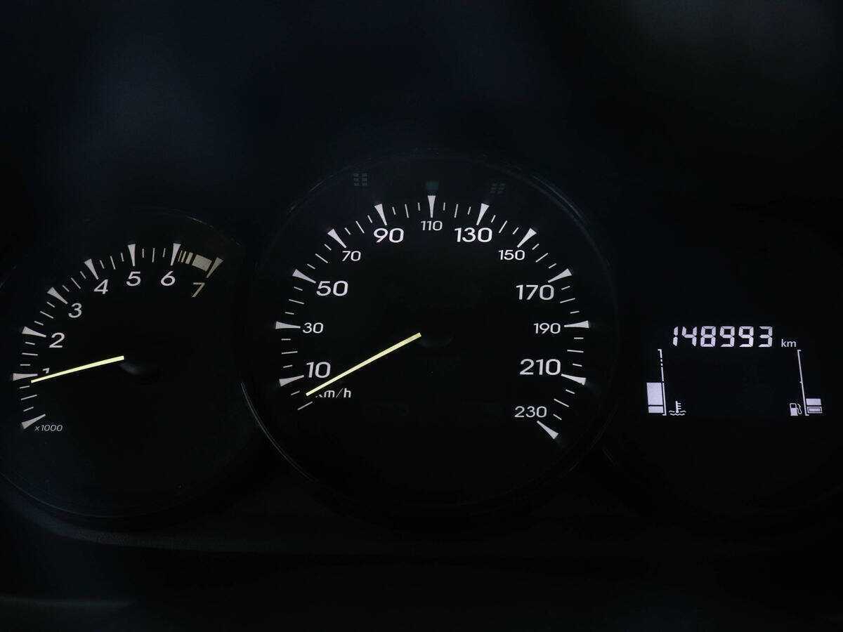 Renault Fluence 2013 года с пробегом. Фото: #10