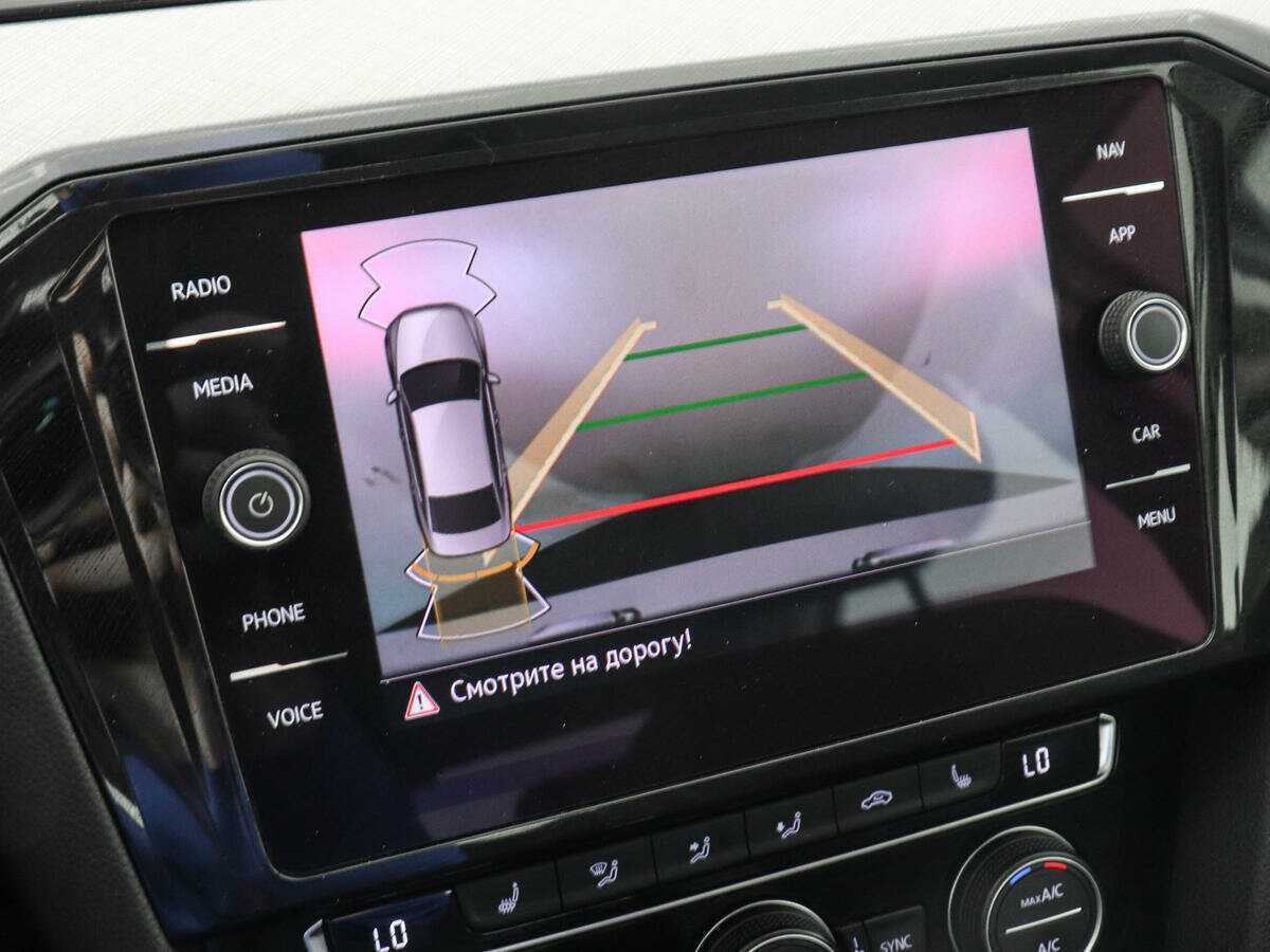 Volkswagen Passat 2020 года с пробегом. Фото: #12