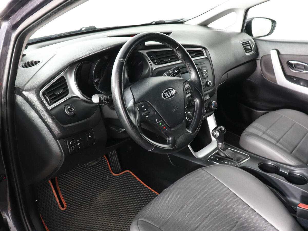 Б/У Киа Сид 2016 года. Фото: #6