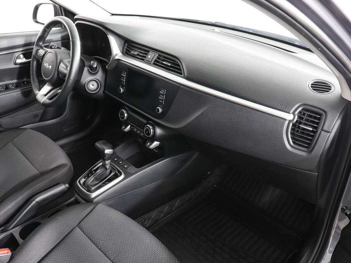 Б/У Киа Рио 2022 года. Фото: #9