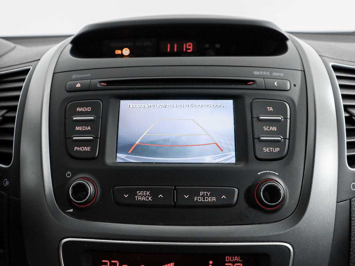 Б/У Киа Соренто 2015 года. Фото: #17