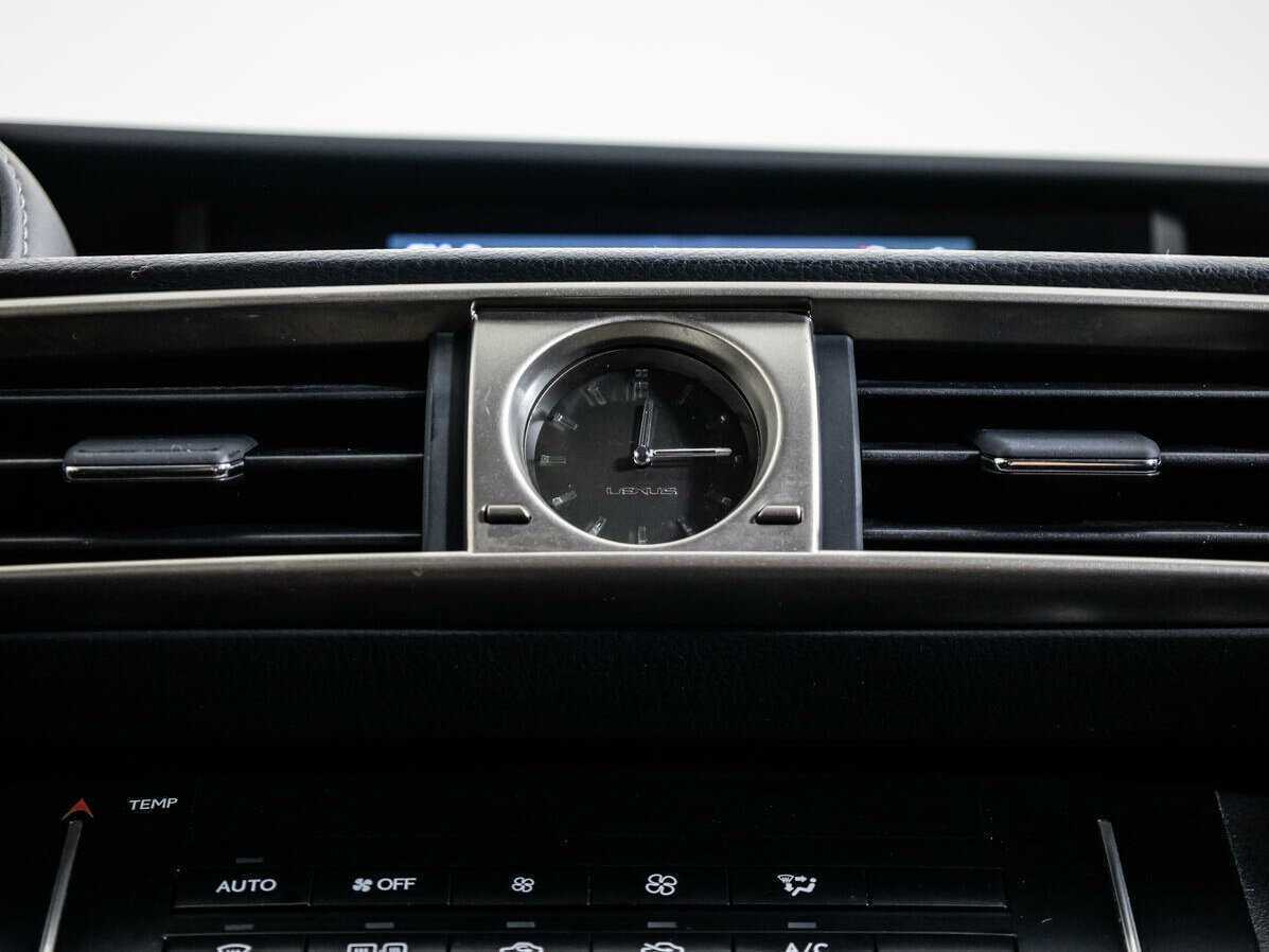 Lexus IS 2014 года с пробегом. Фото: #10