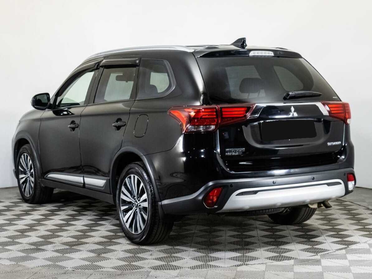 Mitsubishi Outlander 2019 года с пробегом. Фото: #6