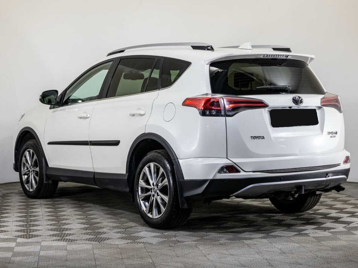 Toyota RAV4 2018 года с пробегом. Фото: #5