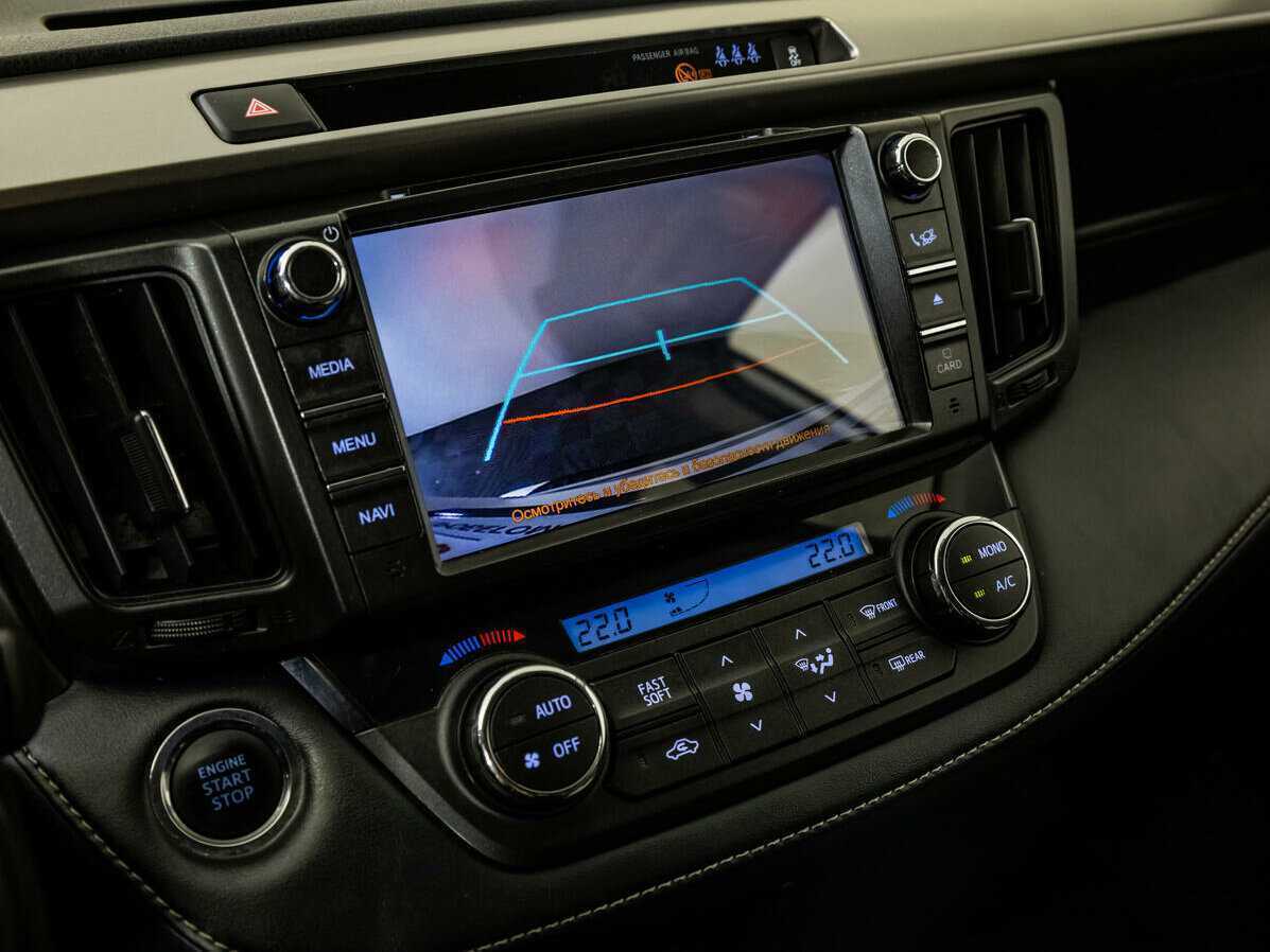 Toyota RAV4 2018 года с пробегом. Фото: #11