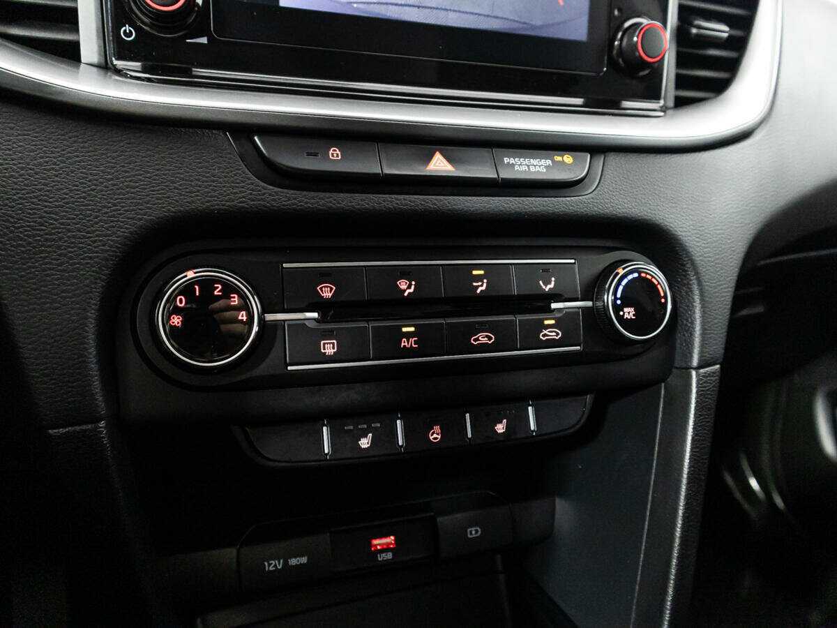 Б/У Киа Сид 2022 года. Фото: #18