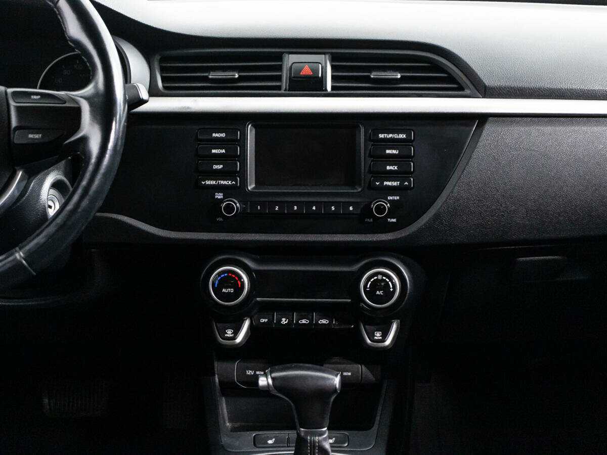 Б/У Киа Рио 2018 года. Фото: #13