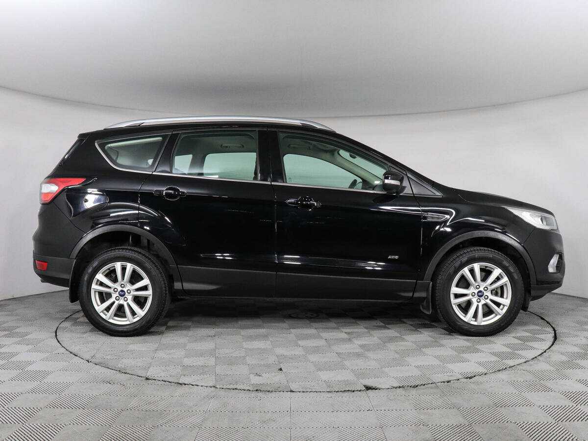 Ford Kuga 2019 года с пробегом. Фото: #3
