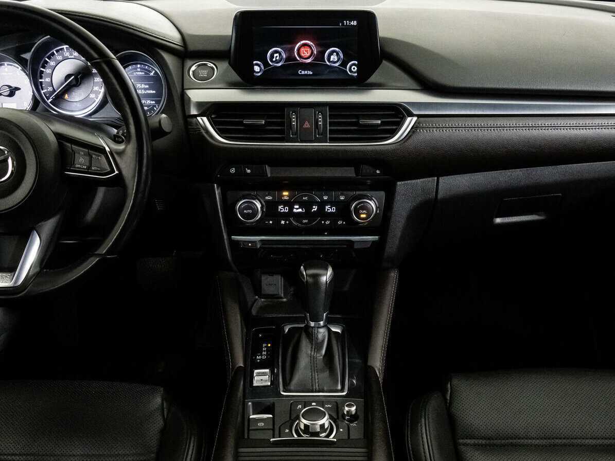 Б/У Мазда 6 2017 года. Фото: #10