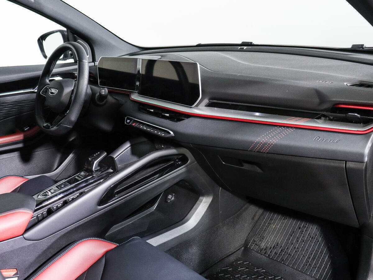 Б/У Джили Кулрэй 2023 года. Фото: #8