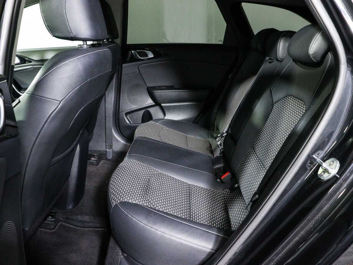 Б/У Киа Сид 2021 года. Фото: #9