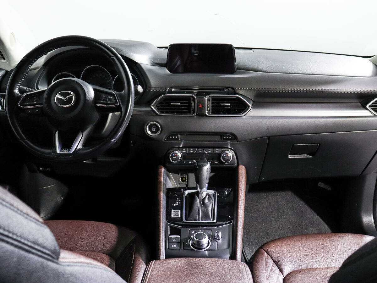 Б/У Мазда Ц-Икс-5 2017 года. Фото: #11