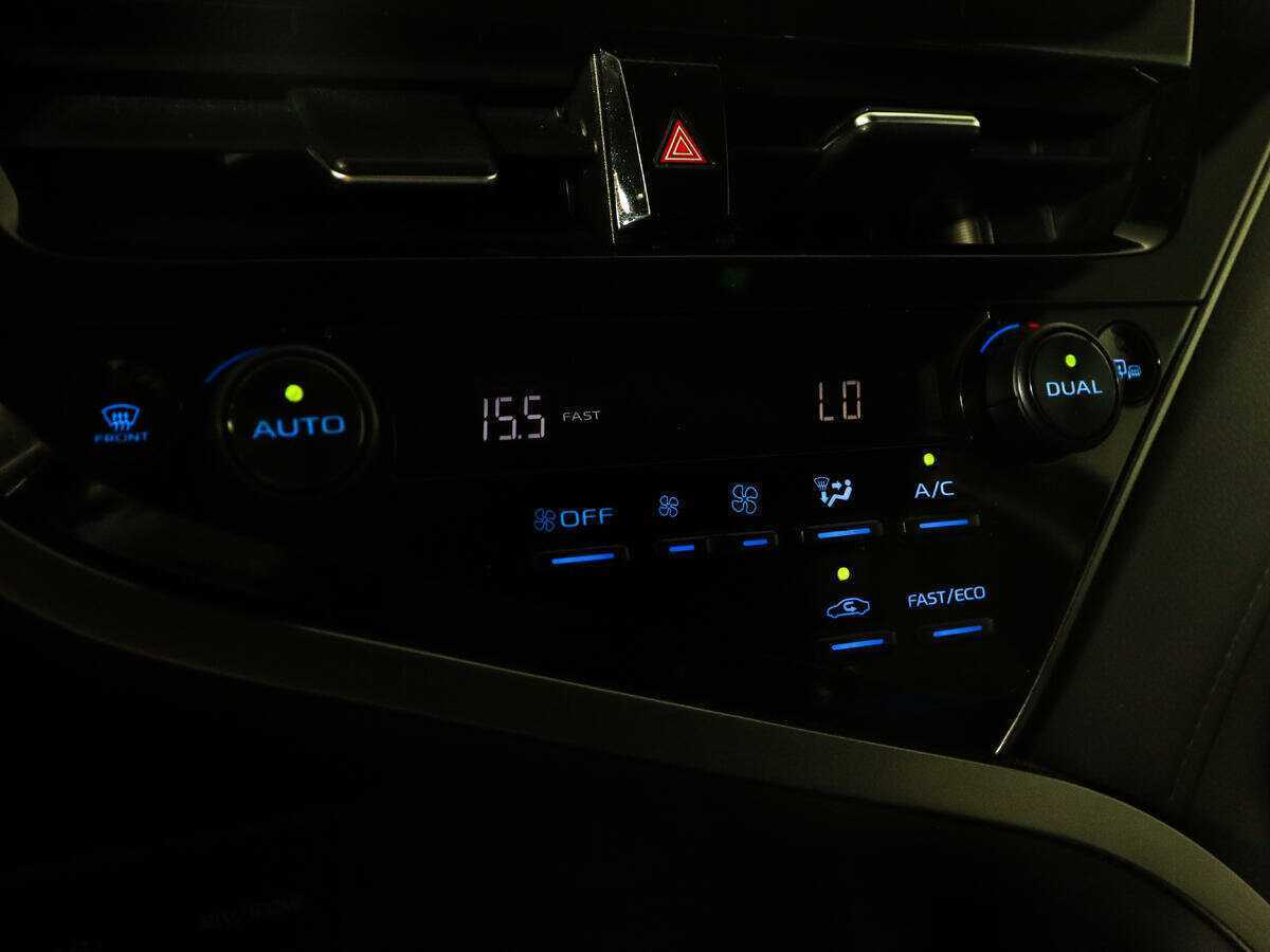 Toyota Camry 2021 года с пробегом. Фото: #17