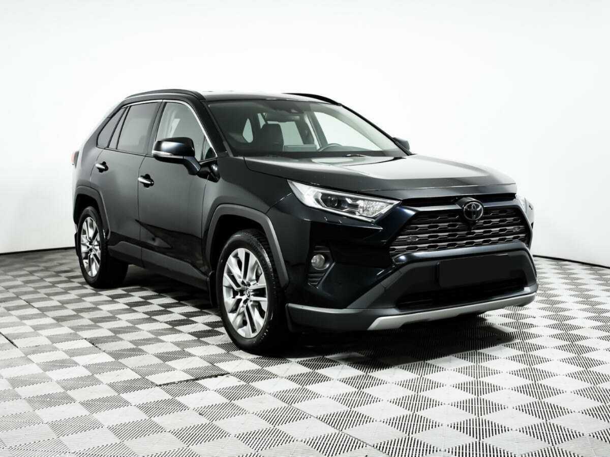 Toyota RAV4 2020 года с пробегом. Фото: #2