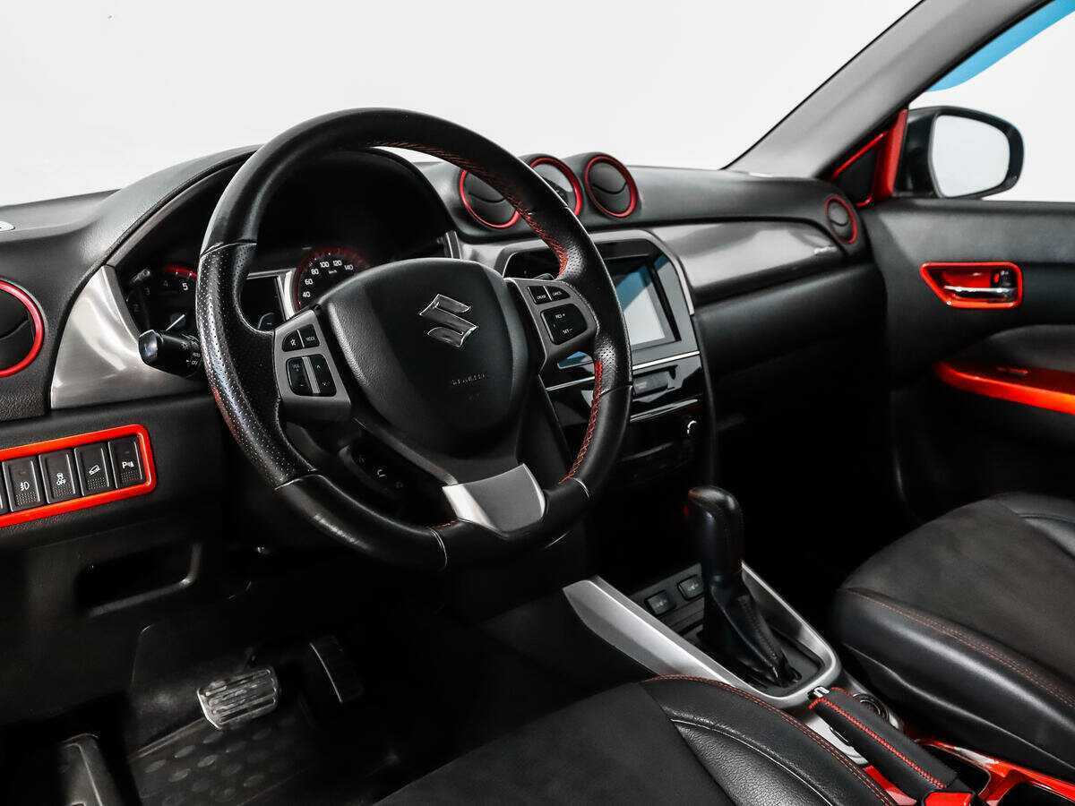 Suzuki Vitara 2017 года с пробегом. Фото: #8