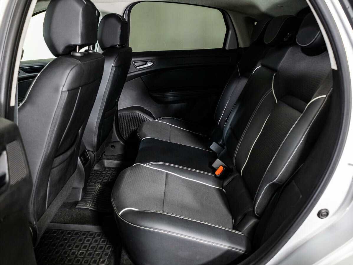 Б/У Рено Аркана 2019 года. Фото: #7