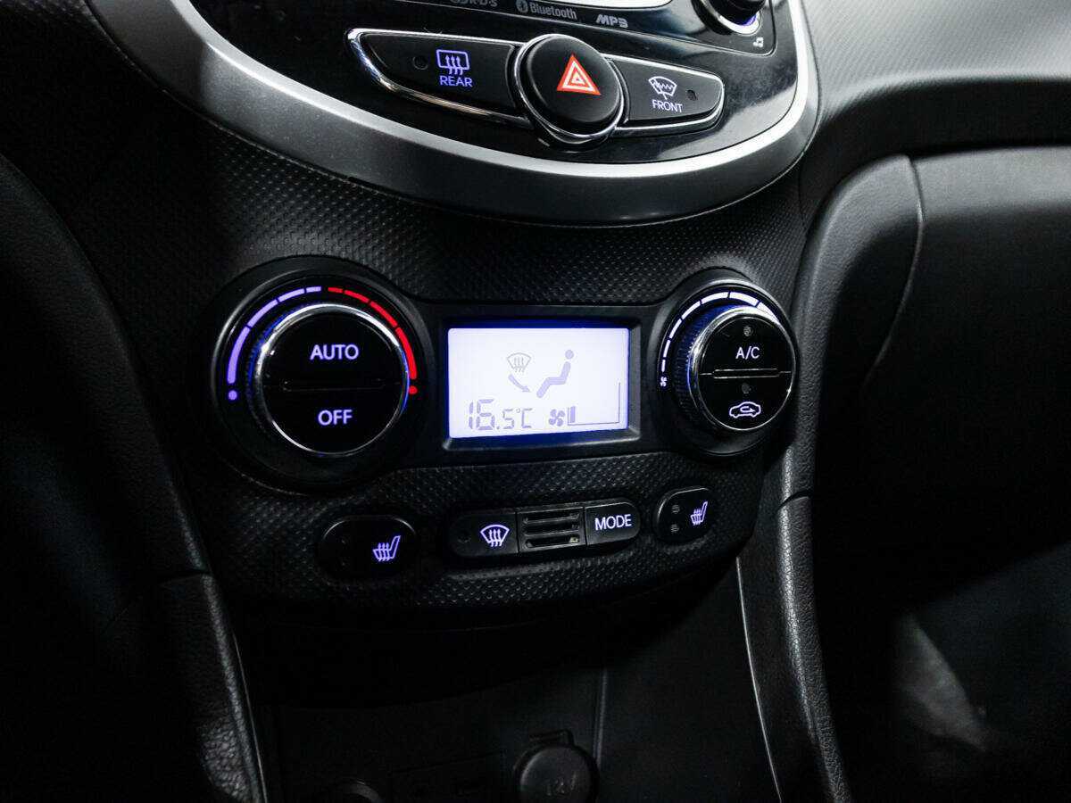 Б/У Хендай Солярис 2013 года. Фото: #14