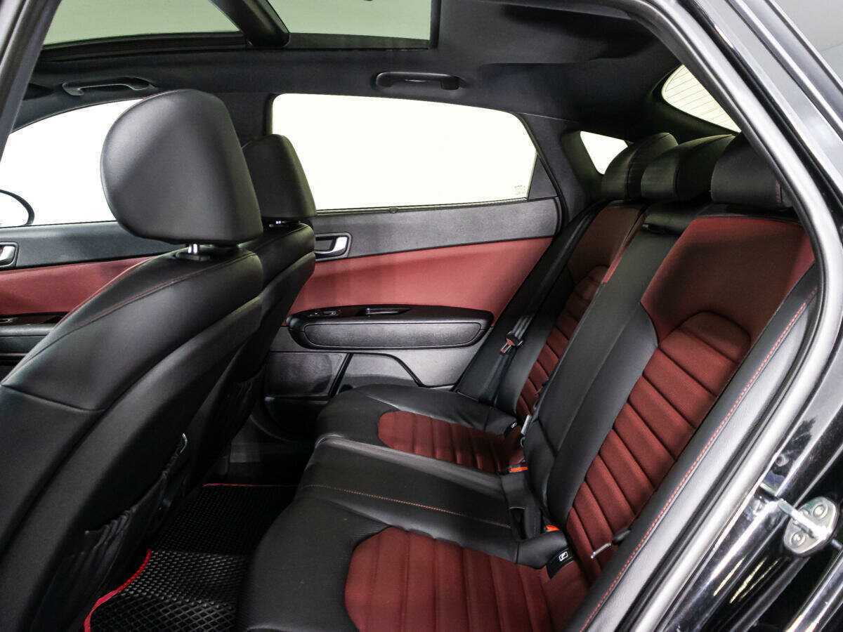 Б/У Киа Оптима 2018 года. Фото: #8