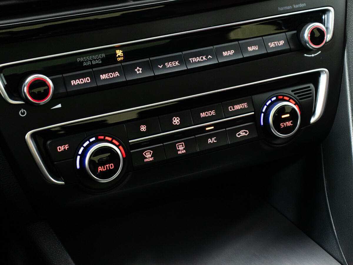 Б/У Киа Оптима 2018 года. Фото: #12