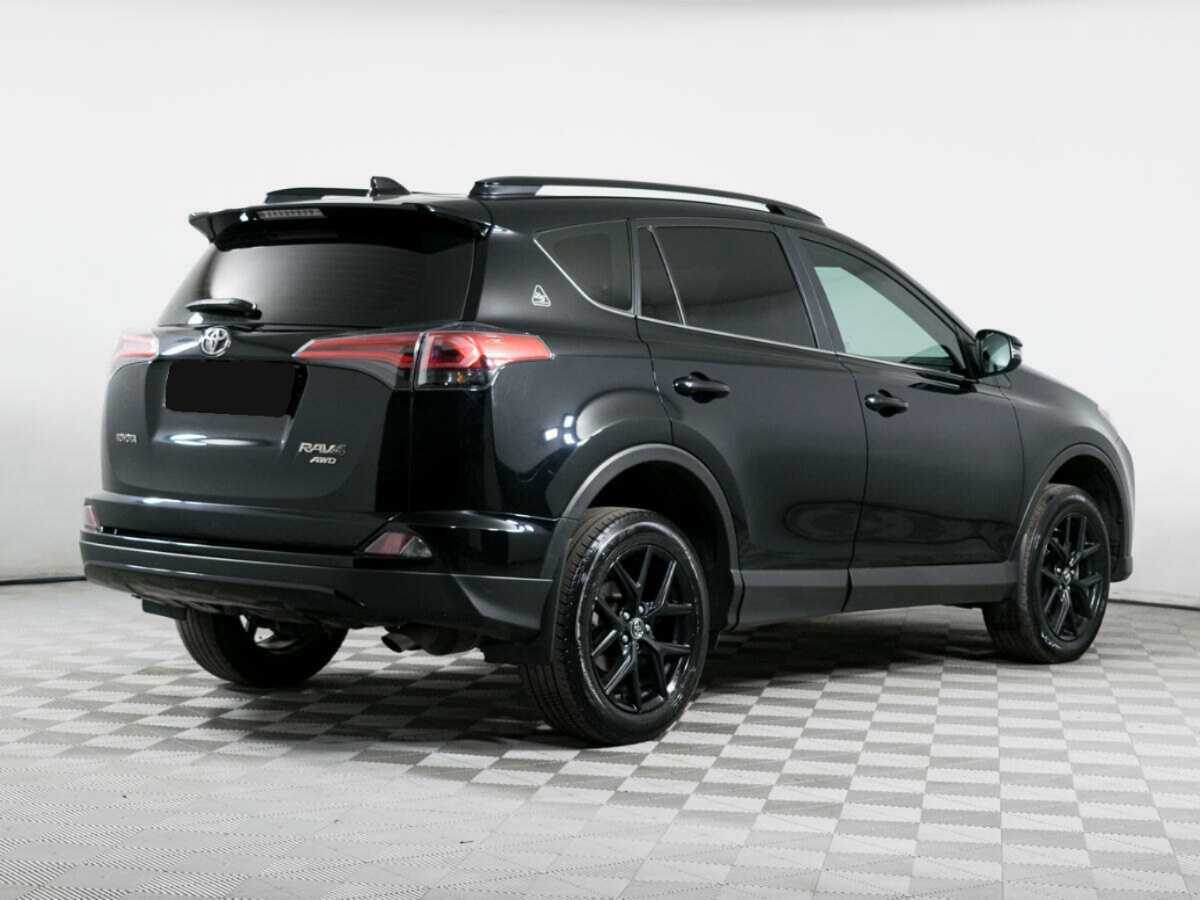 Toyota RAV4 2019 года с пробегом. Фото: #4