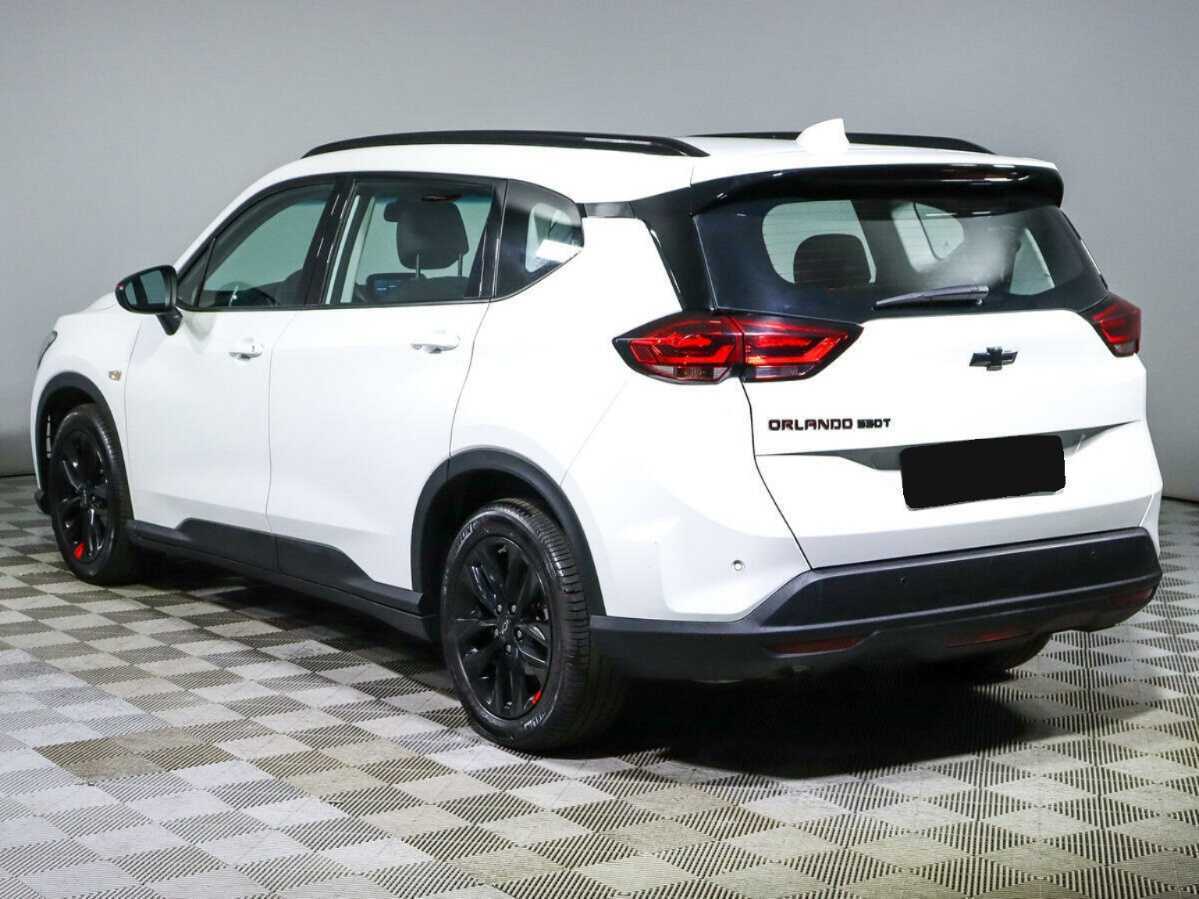 Б/У Шевроле Орландо 2022 года. Фото: #5