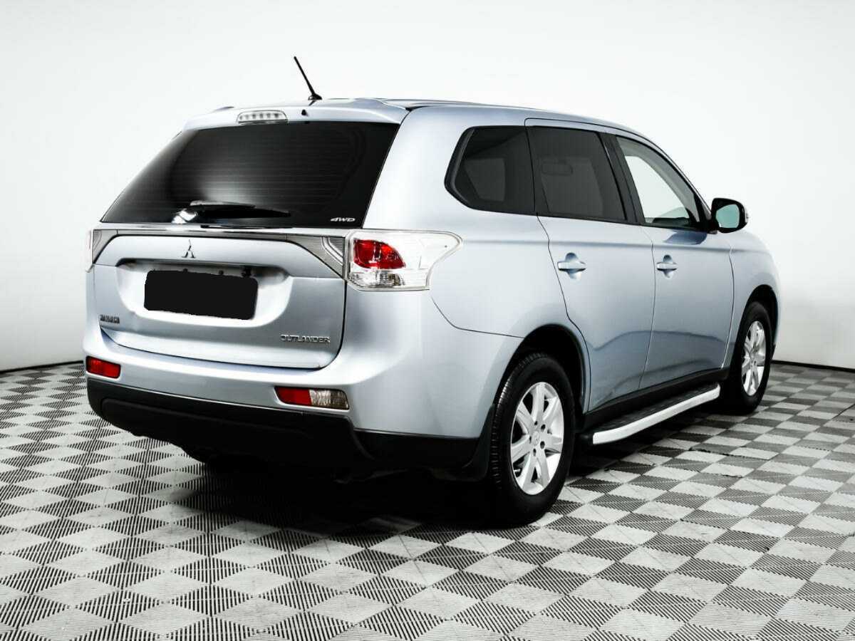 Mitsubishi Outlander 2013 года с пробегом. Фото: #4