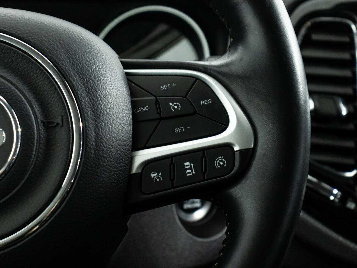 Jeep Compass 2017 года с пробегом. Фото: #19