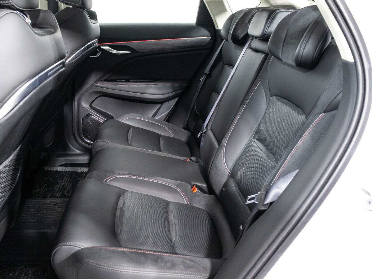 Geely Tugella 2022 года с пробегом. Фото: #9