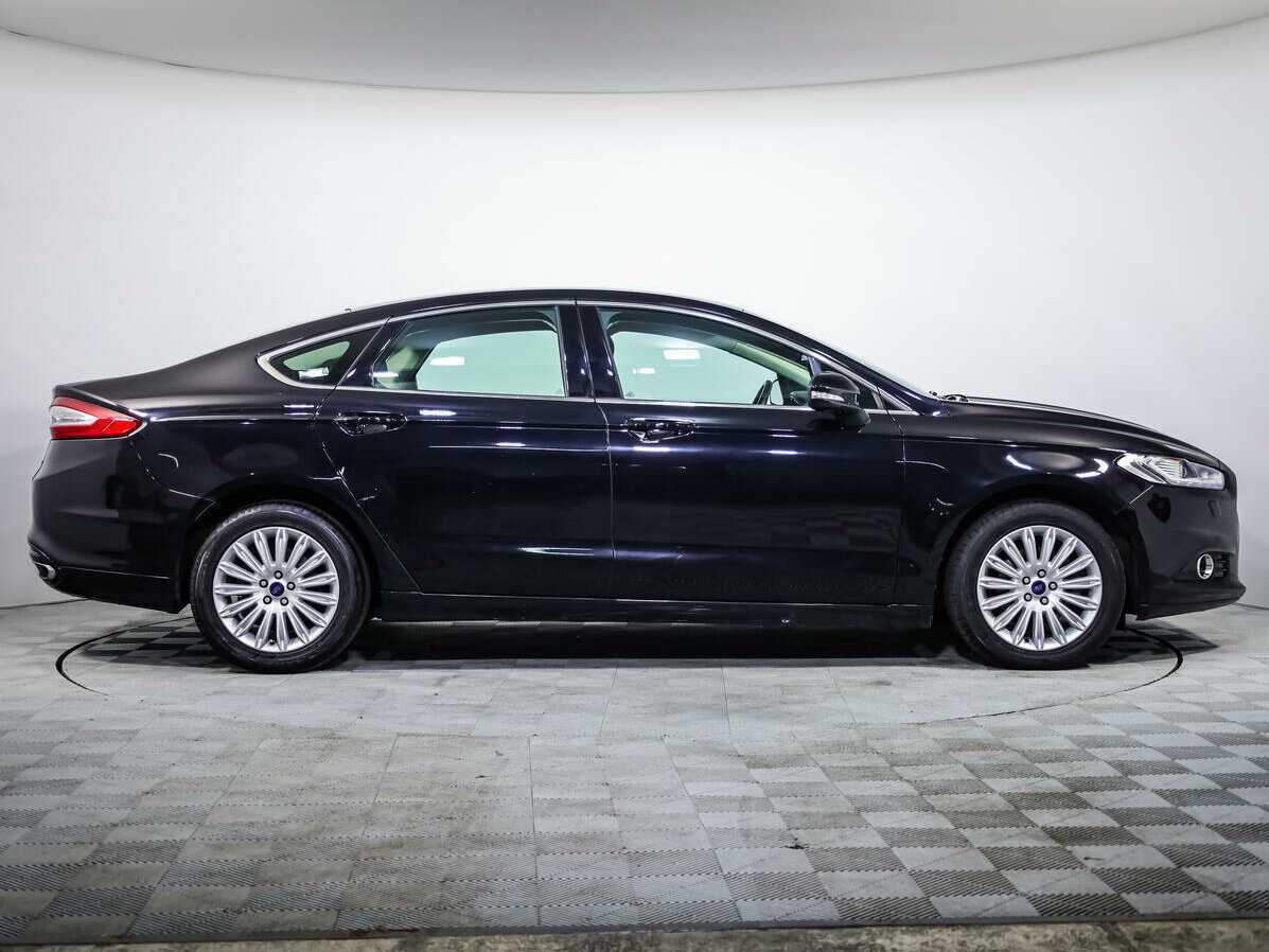 Ford Mondeo 2016 года с пробегом. Фото: #2