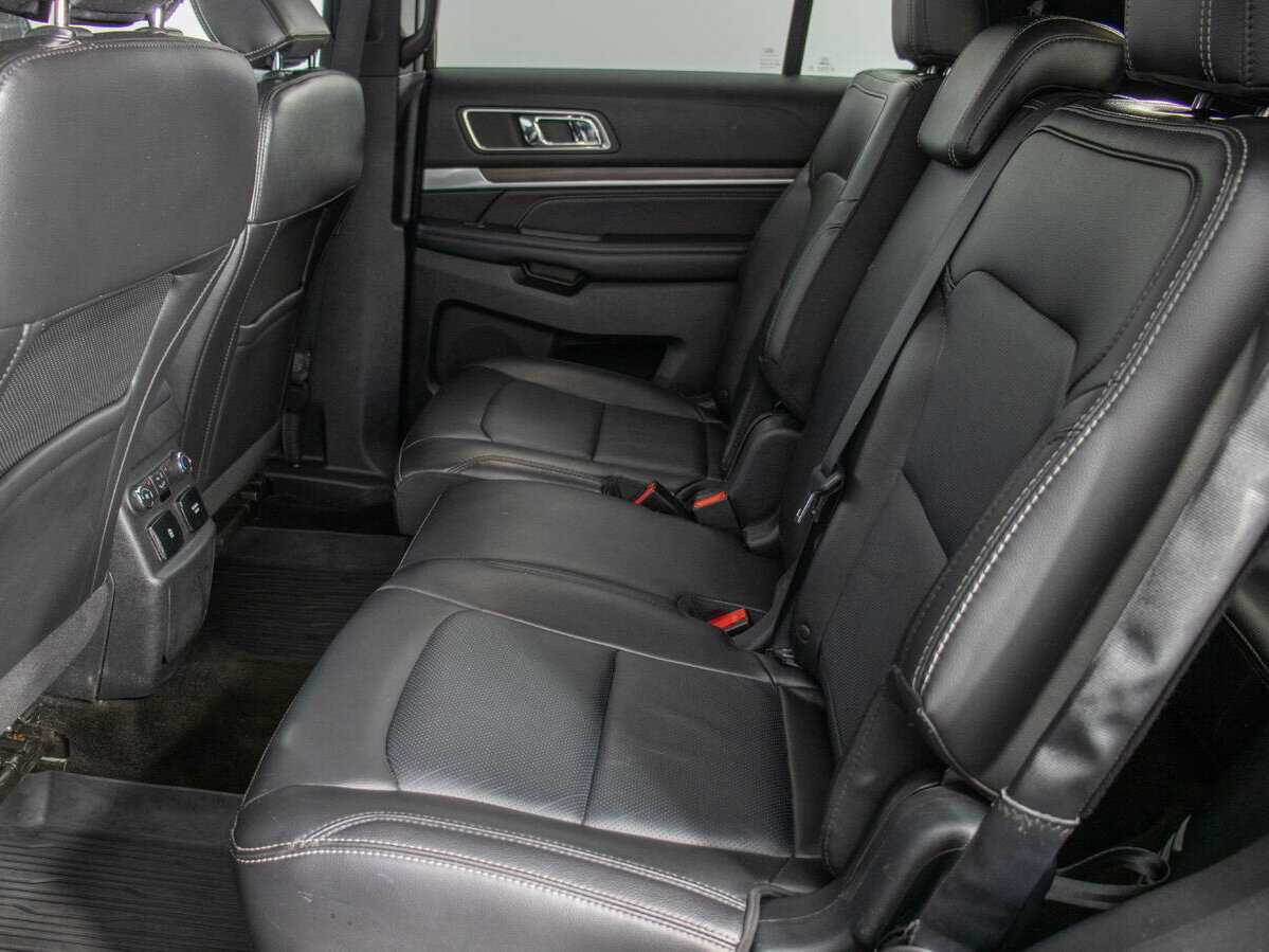 Ford Explorer 2018 года с пробегом. Фото: #10