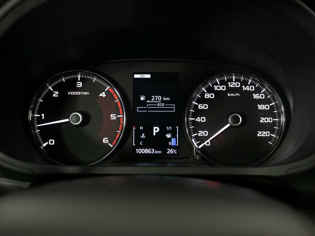 Mitsubishi Pajero Sport 2017 года с пробегом. Фото: #12