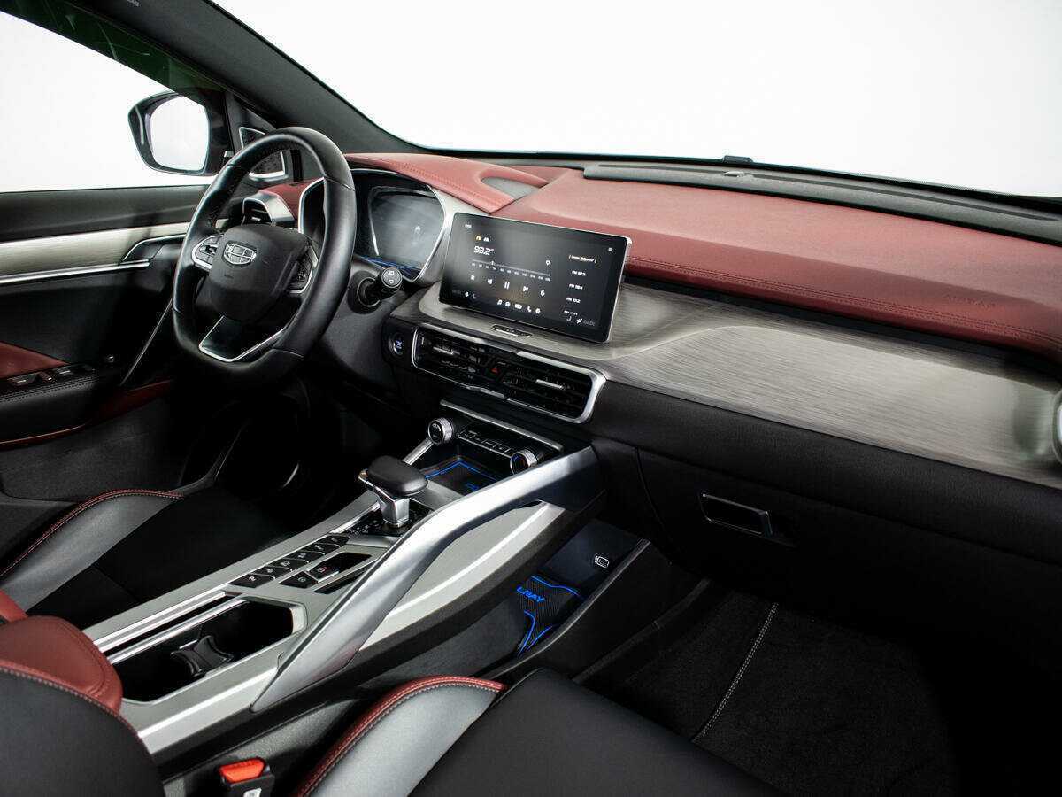 Б/У Джили Кулрэй 2022 года. Фото: #8