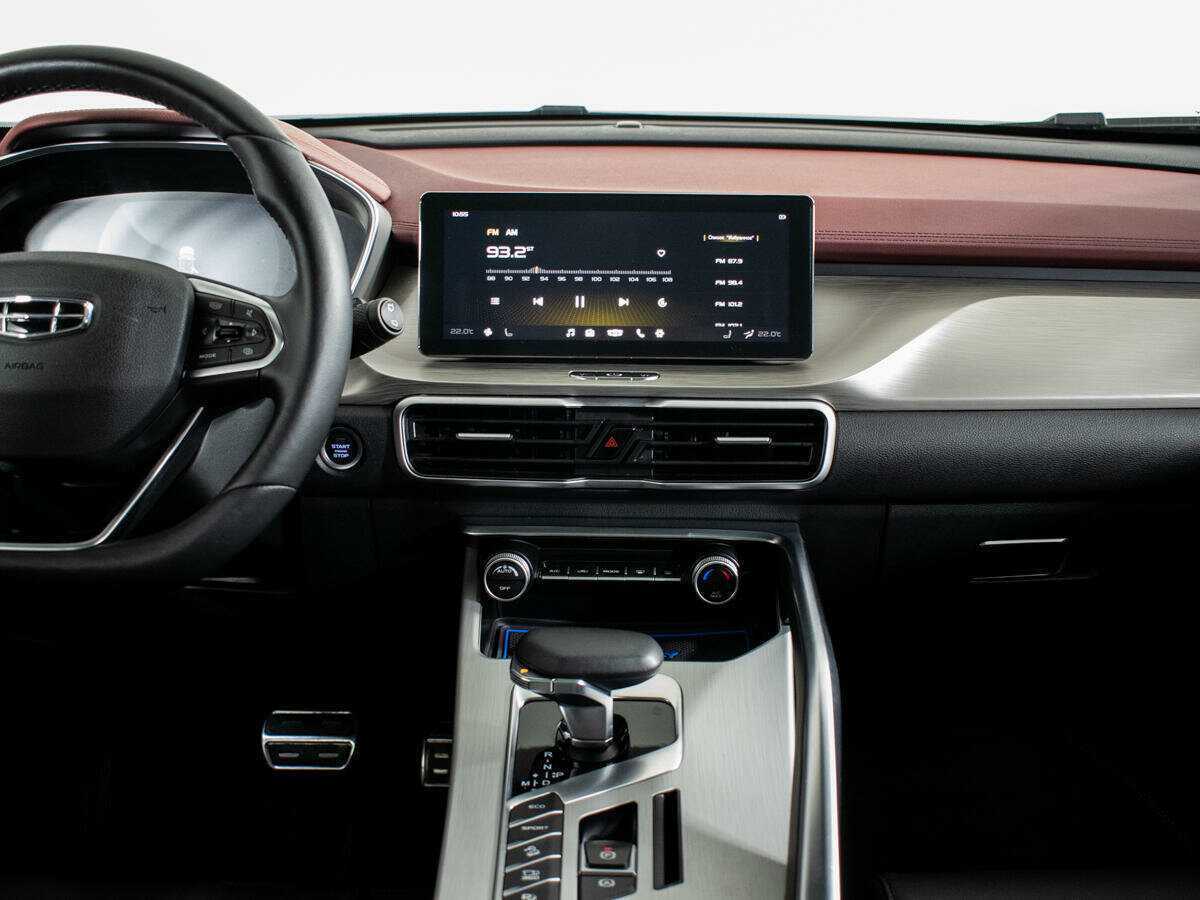 Б/У Джили Кулрэй 2022 года. Фото: #10