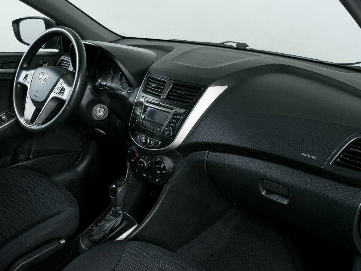 Б/У Хендай Солярис 2014 года. Фото: #8