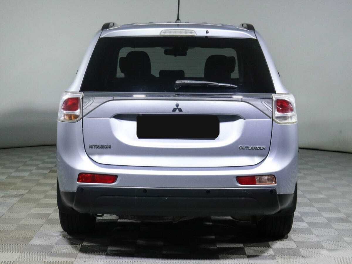 Mitsubishi Outlander 2012 года с пробегом. Фото: #5