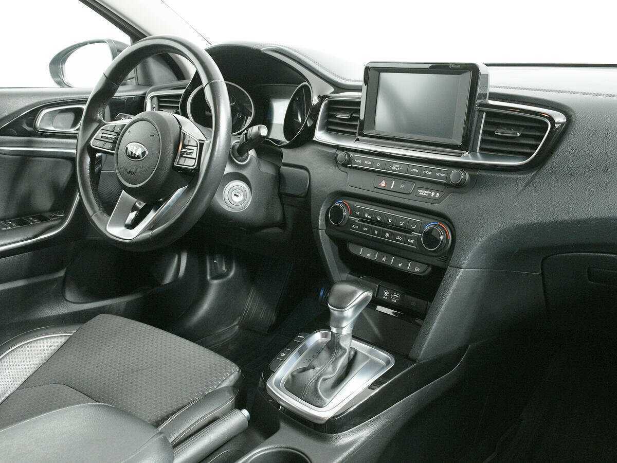 Б/У Киа Сид 2018 года. Фото: #8