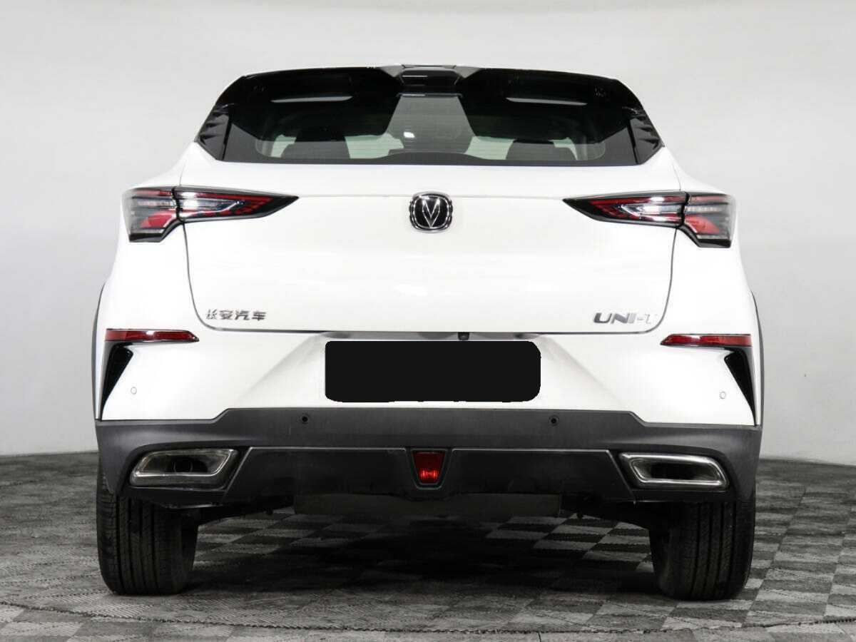 Б/У Чанган УНИ-Т 2021 года. Фото: #5