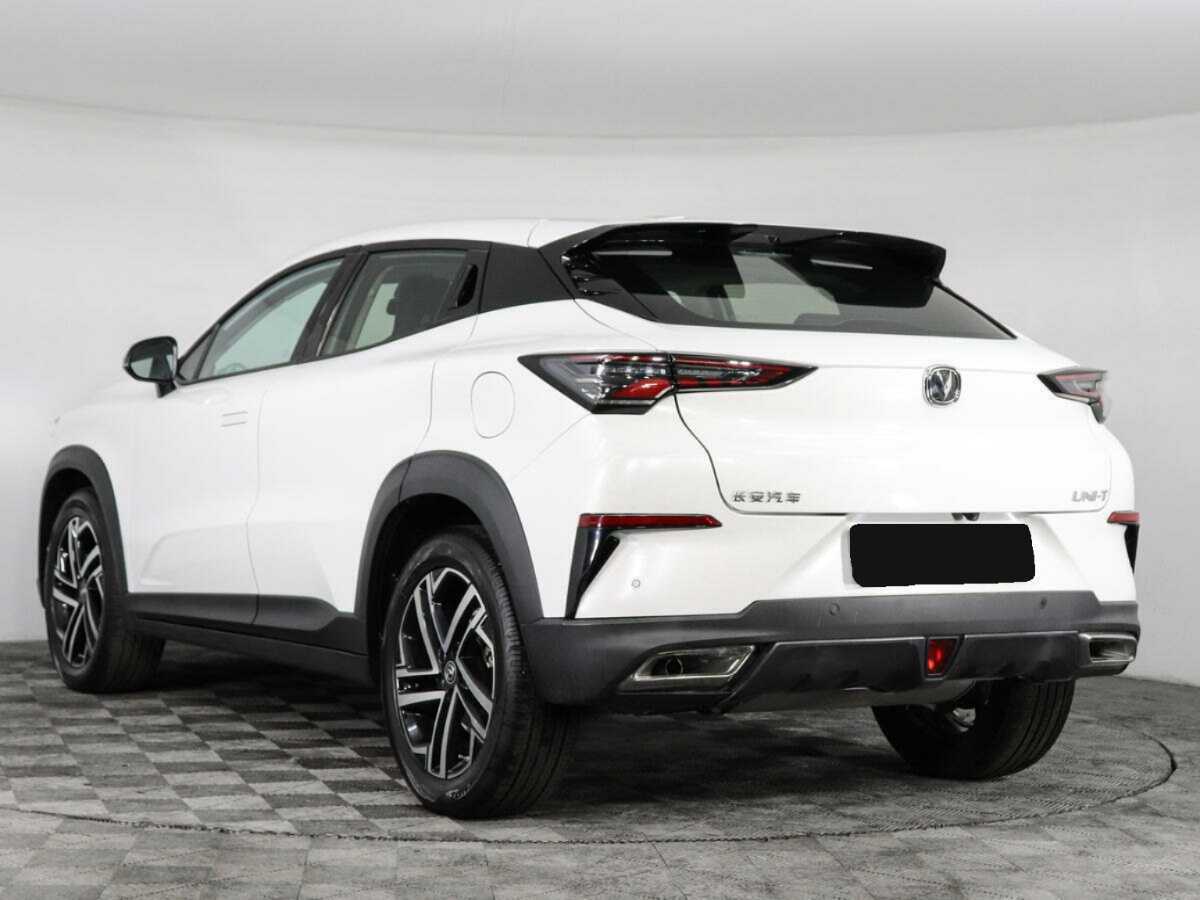 Б/У Чанган УНИ-Т 2021 года. Фото: #6