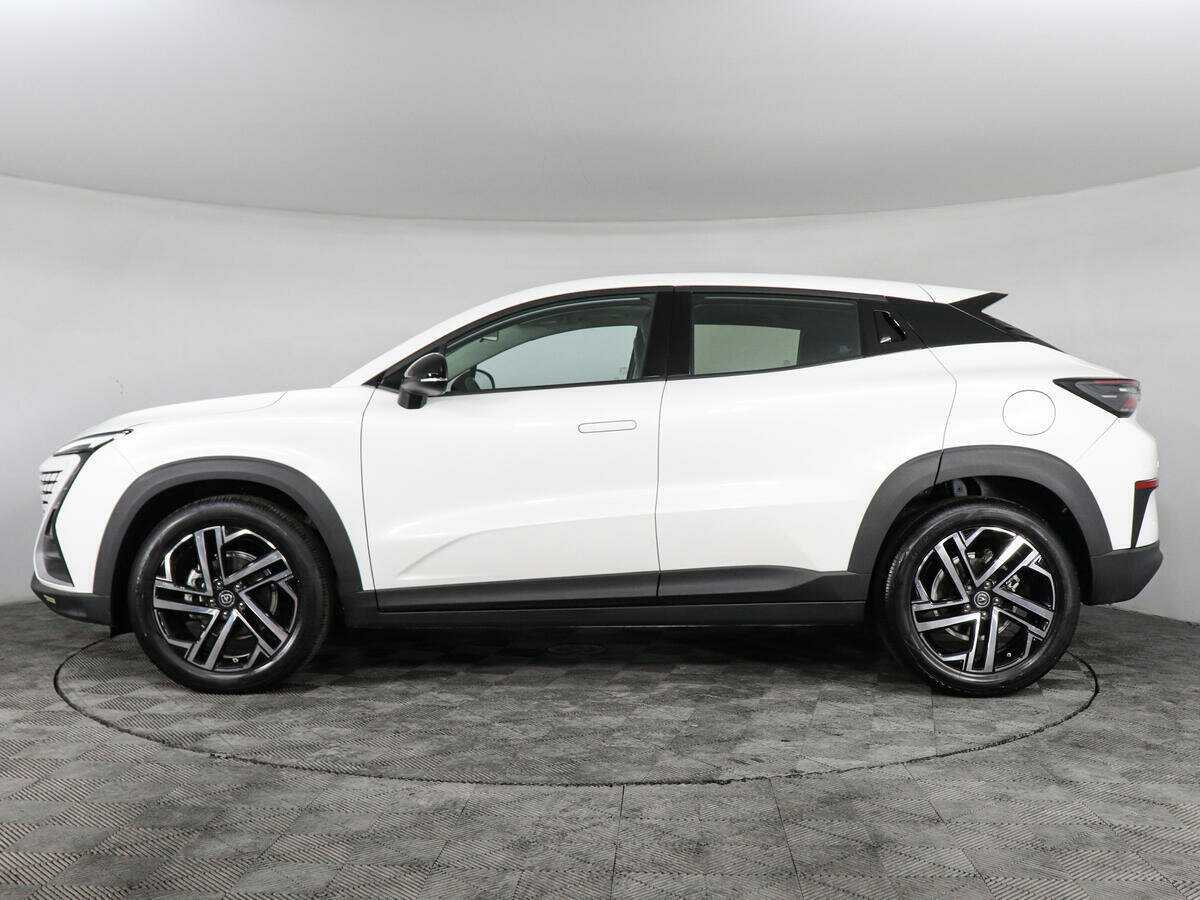 Б/У Чанган УНИ-Т 2021 года. Фото: #7