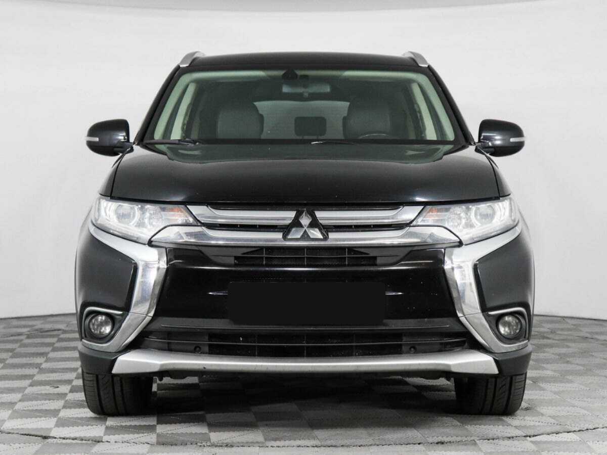 Mitsubishi Outlander 2016 года с пробегом. Фото: #1