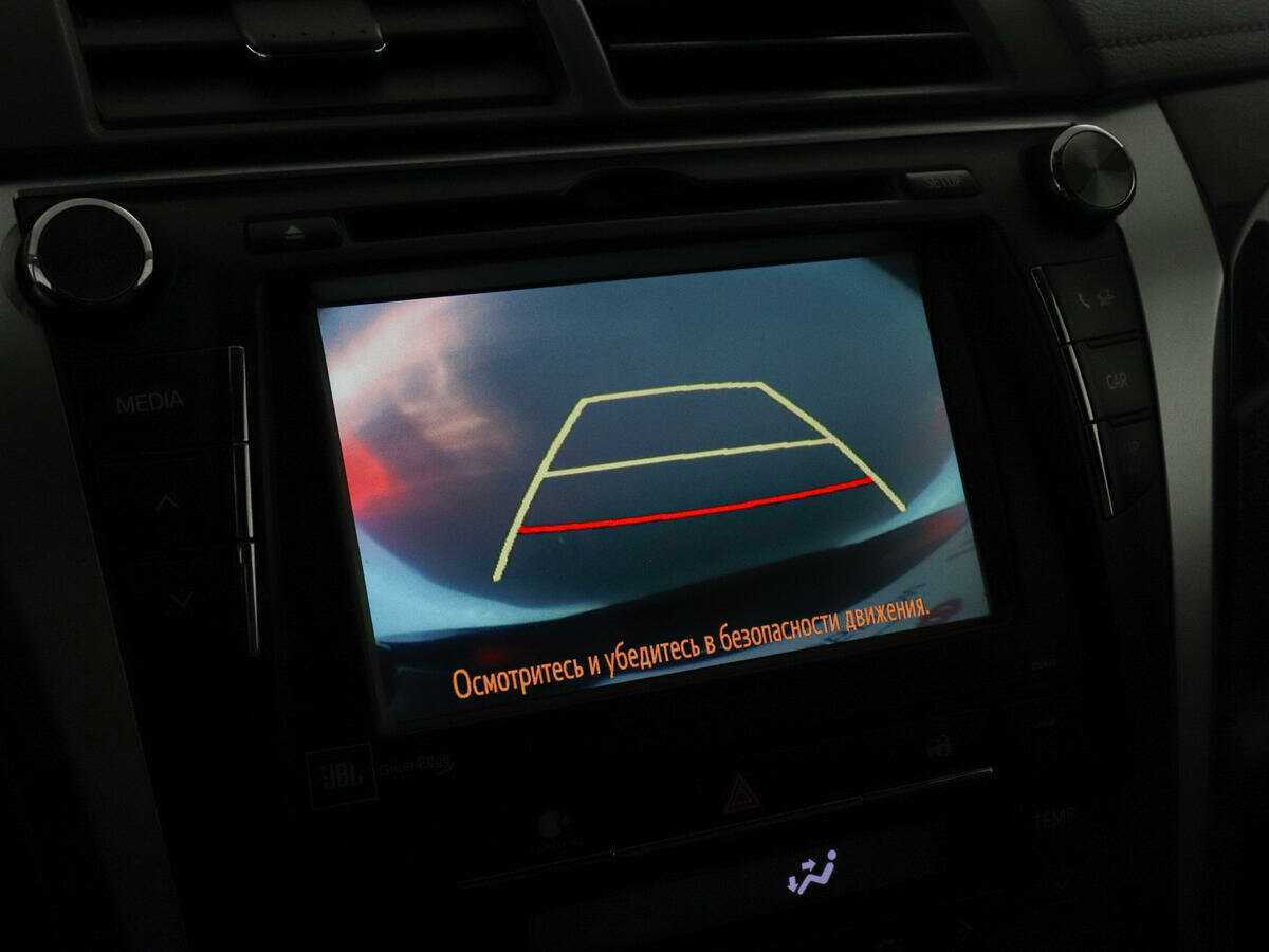 Toyota Camry 2017 года с пробегом. Фото: #12