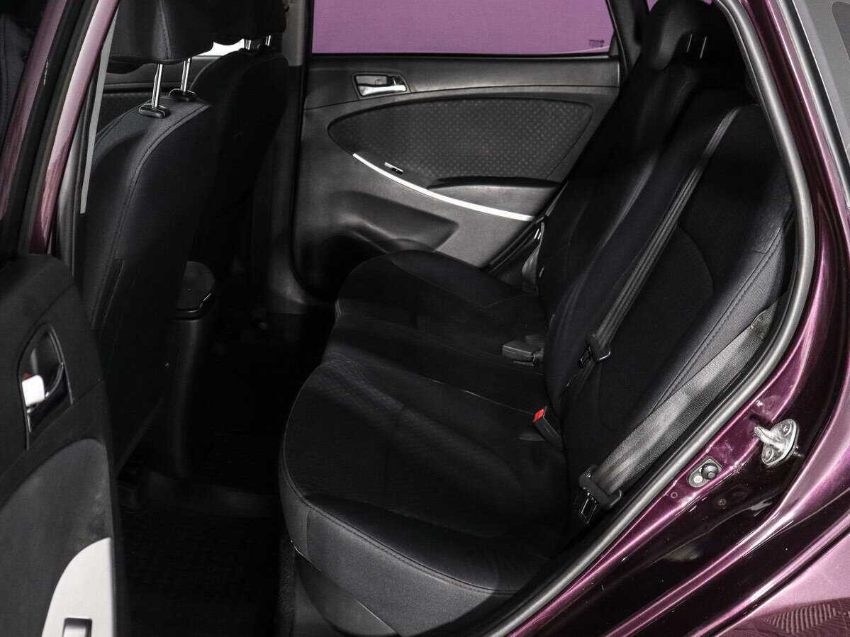 Б/У Хендай Солярис 2013 года. Фото: #9