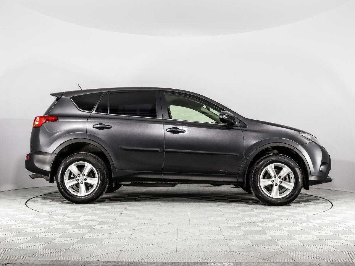 Б/У Тойота Рав4 2013 года. Фото: #3