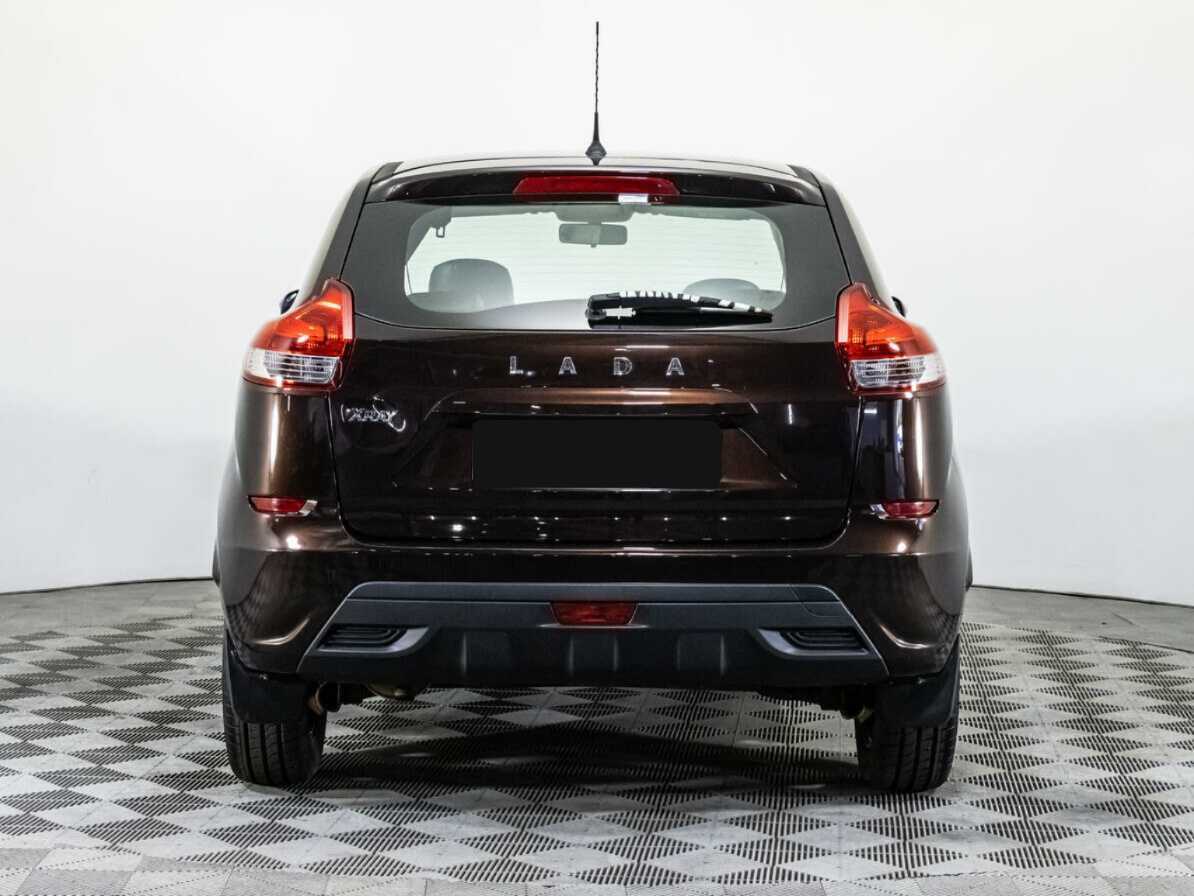 Б/У Лада (ВАЗ) ИКСРЭЙ 2017 года. Фото: #5