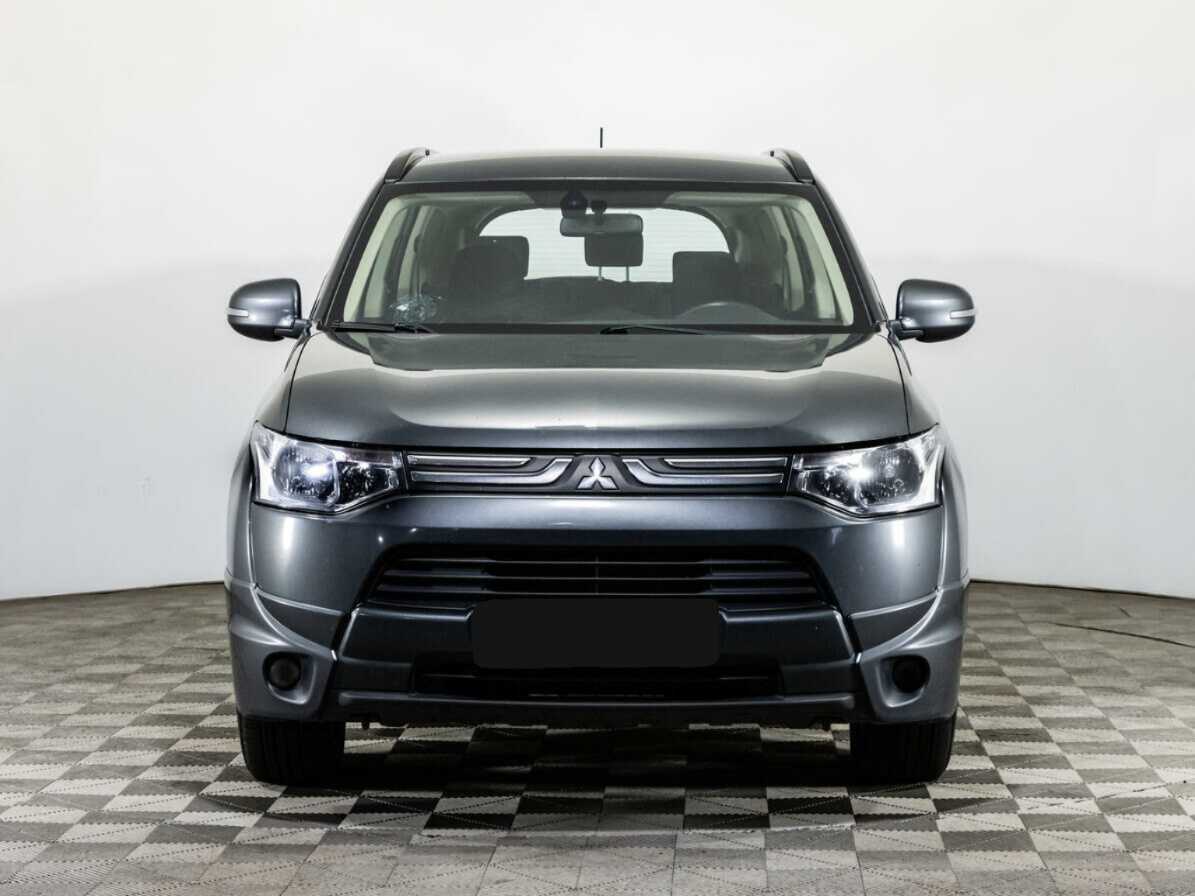 Mitsubishi Outlander 2014 года с пробегом. Фото: #1