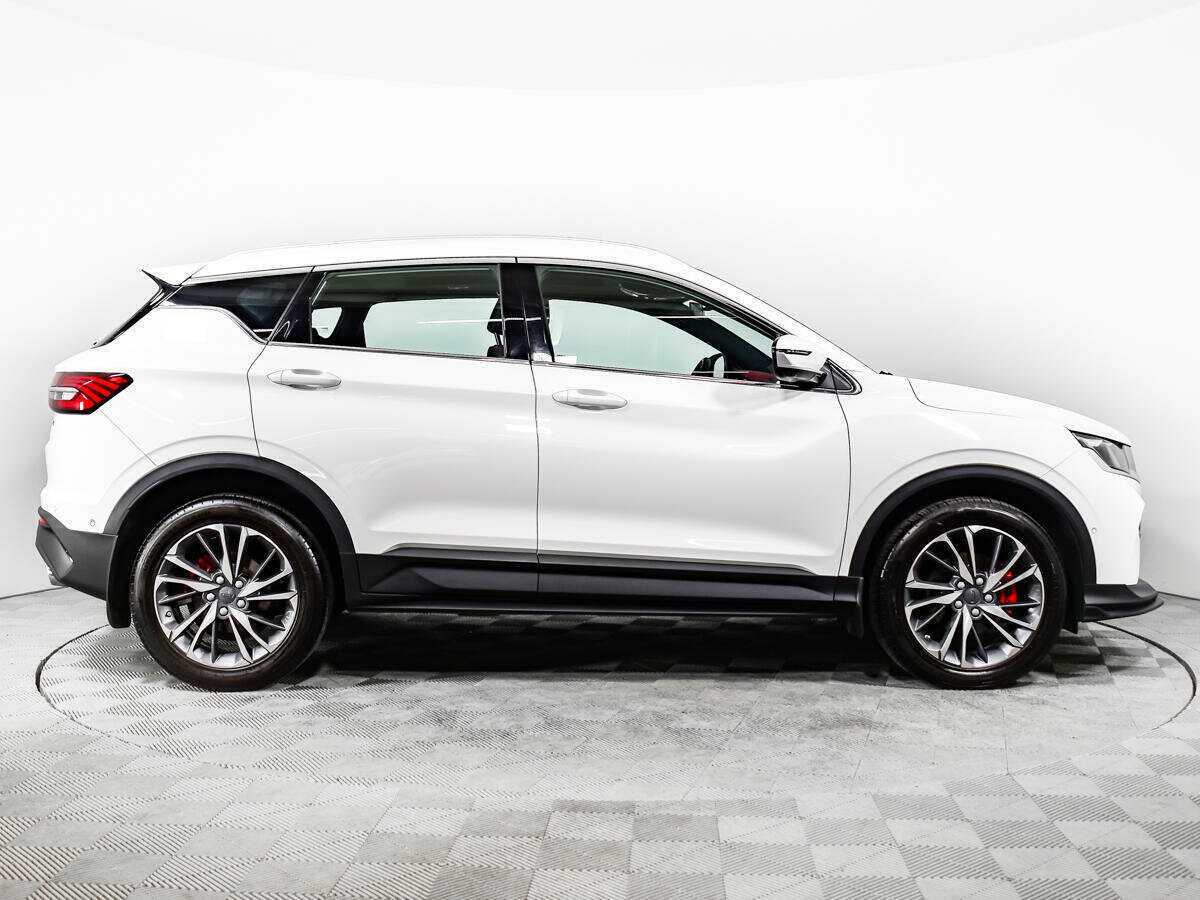 Б/У Джили Кулрэй 2022 года. Фото: #3