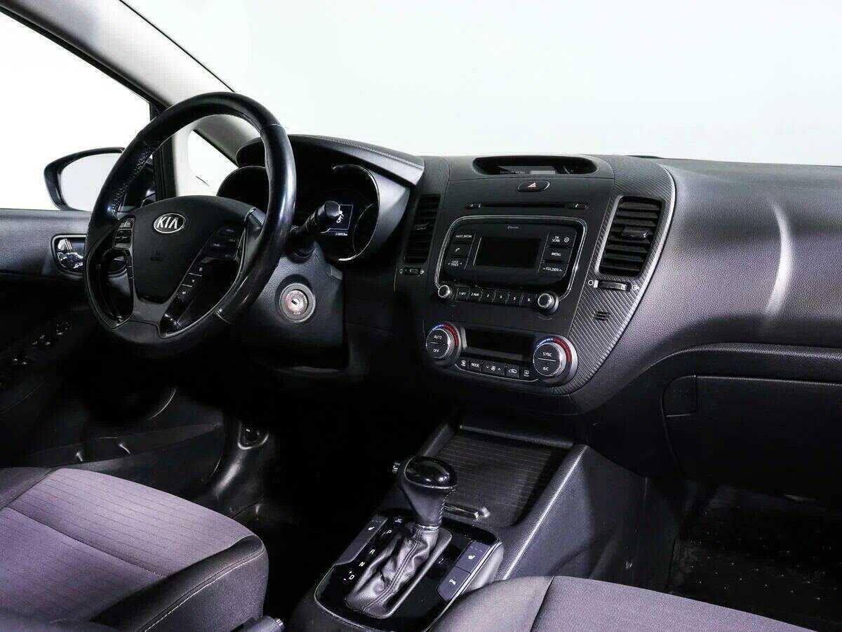 Б/У Киа Церато 2018 года. Фото: #8