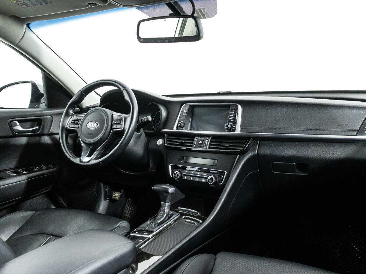 Б/У Киа К5 2017 года. Фото: #8